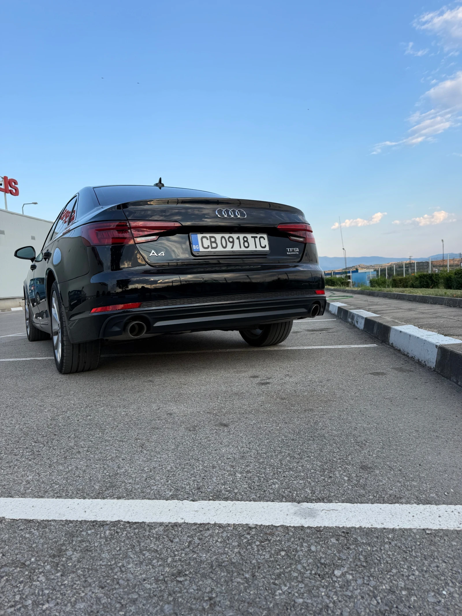 Audi A4 2.0 Tfsi quattro, снимка 4 - Автомобили и джипове - 55133714