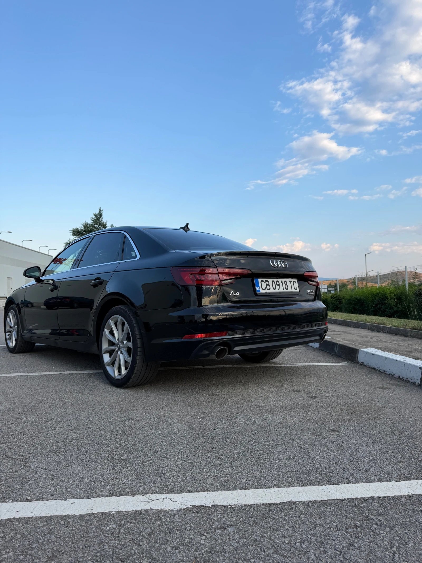 Audi A4 2.0 Tfsi quattro, снимка 6 - Автомобили и джипове - 55133714