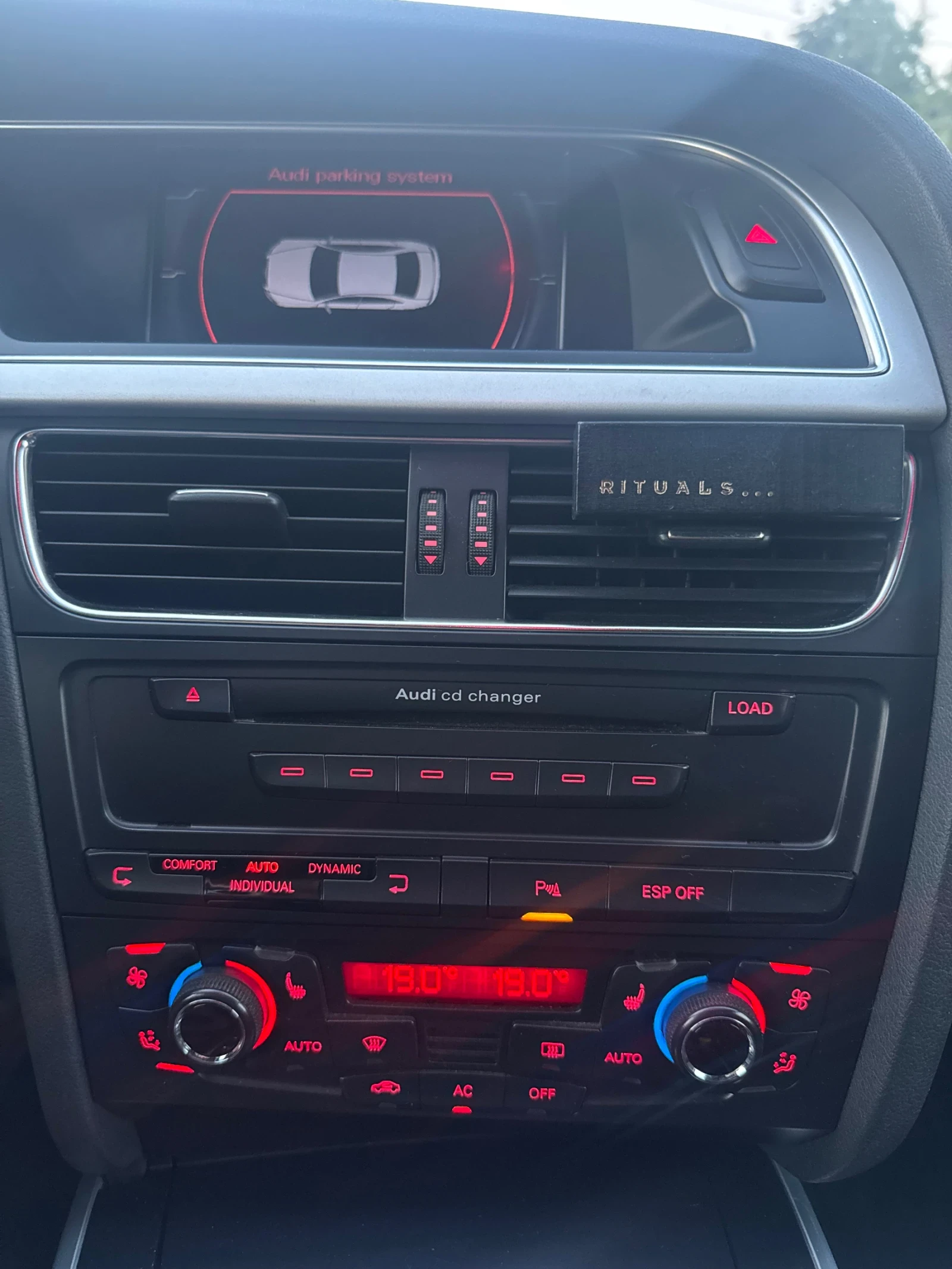 Audi A4 2.7TDi, снимка 14 - Автомобили и джипове - 55619524