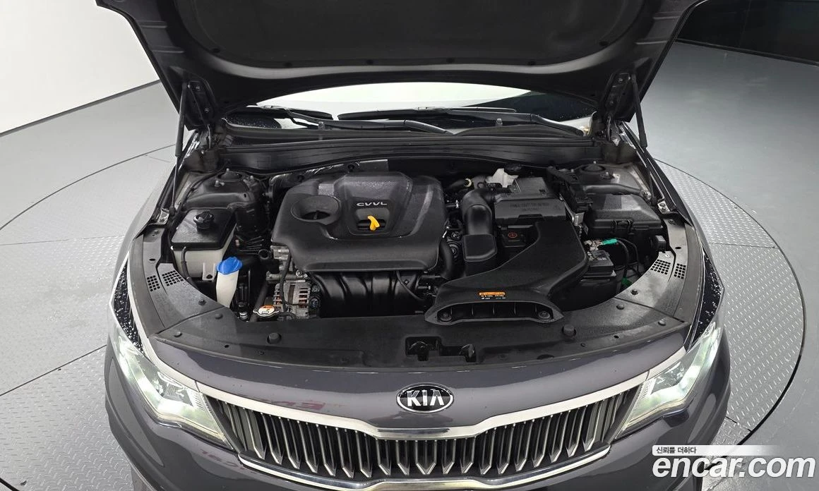 Kia K5 2.0 Prestige, снимка 6 - Автомобили и джипове - 55669059