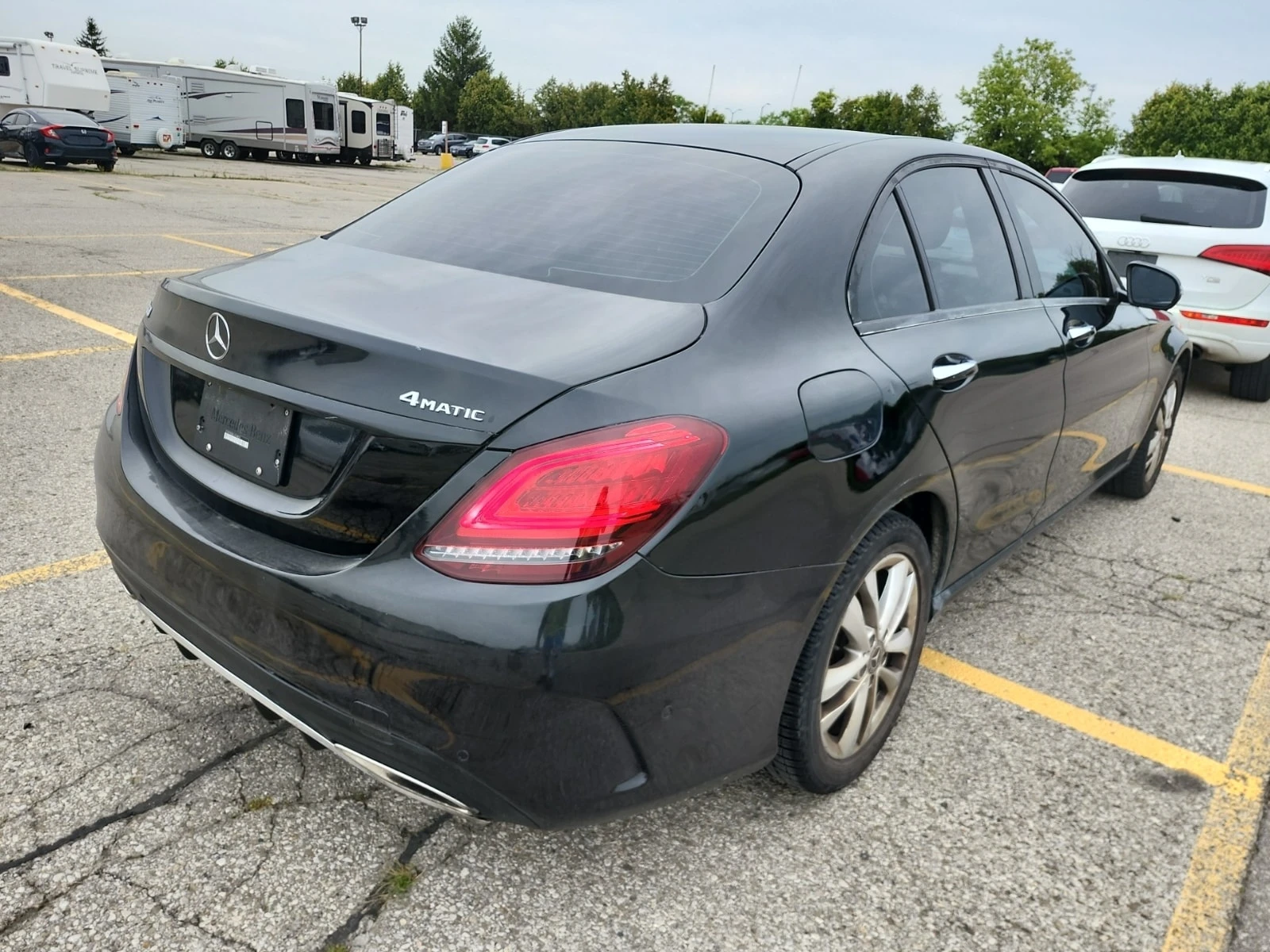 Mercedes-Benz C 300 * CARFAX * ОТ ПРЕДСТАВИТЕЛСТВО * АВТОКРЕДИТ, снимка 2 - Автомобили и джипове - 55800351