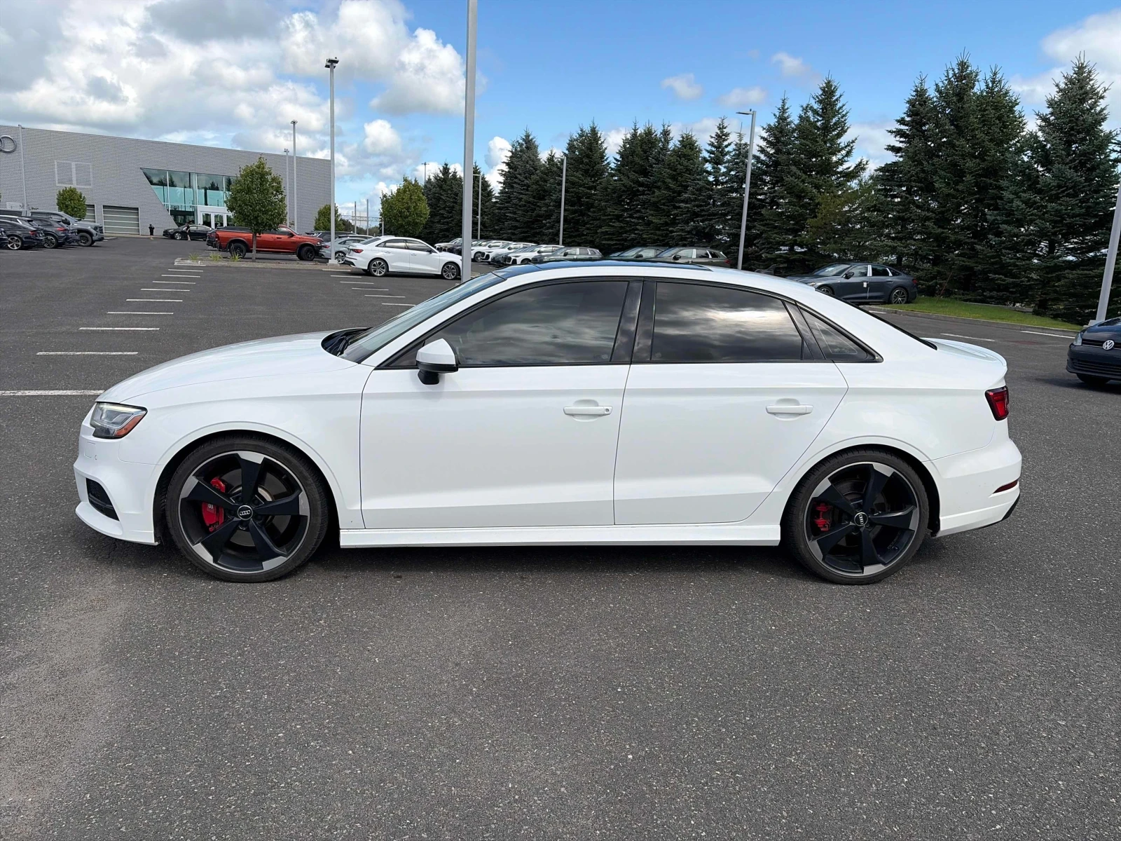Audi S3 * PROGRESSIV * KEYLESS* ПОДГРЕВ* , снимка 5 - Автомобили и джипове - 56018808