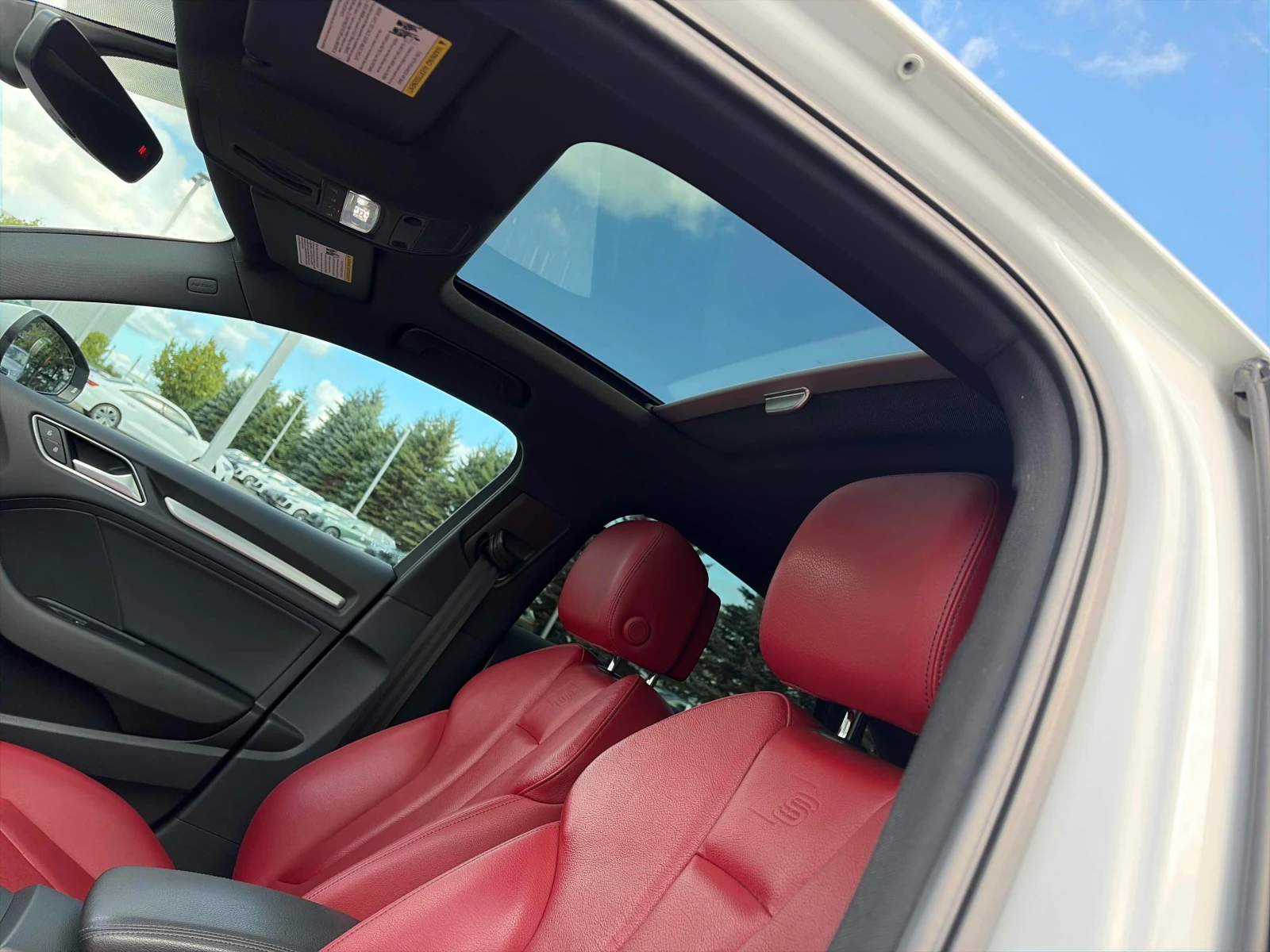 Audi S3 * PROGRESSIV * KEYLESS* ПОДГРЕВ* , снимка 10 - Автомобили и джипове - 56018808
