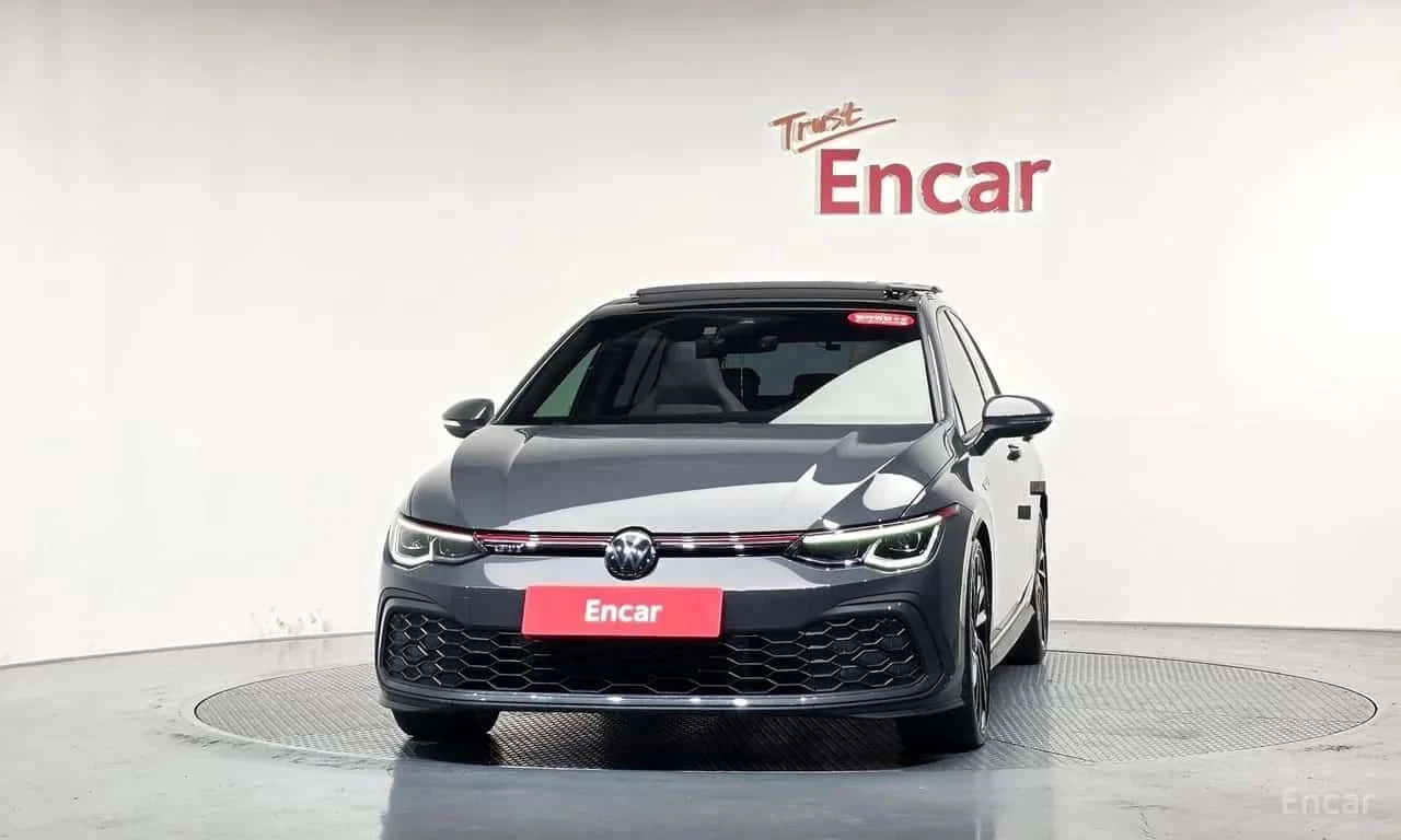 VW Golf, снимка 4 - Автомобили и джипове - 56707333