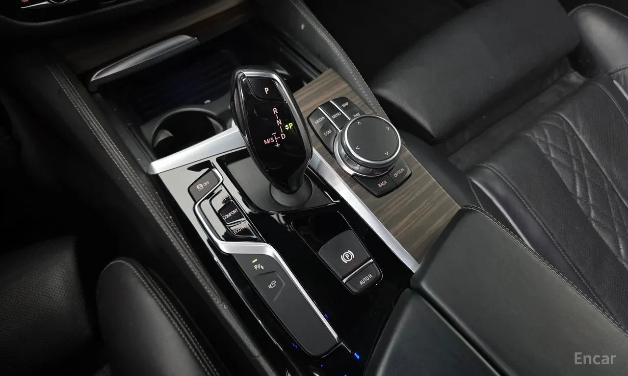 BMW 530 M Sport Plus | Обдух | 360, снимка 15 - Автомобили и джипове - 56719250
