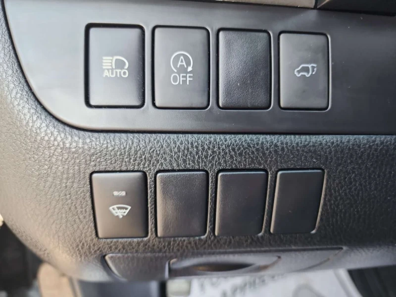 Toyota Highlander * XLE * CARFAX * ПОДГРЕВ* ЗАДНА КАМЕРА* , снимка 14 - Автомобили и джипове - 53309229