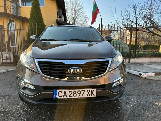 Kia Sportage, снимка 17 - Автомобили и джипове - 49549096