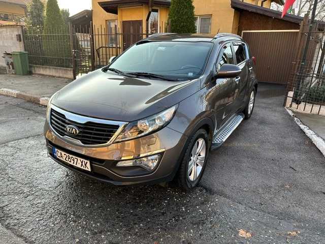 Kia Sportage, снимка 1 - Автомобили и джипове - 49549096