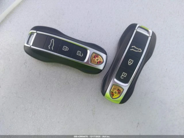 Porsche Cayenne COUPE* BOSE* ПАНОРАМА* ПОДГРЕВ* CARPLAY, снимка 14 - Автомобили и джипове - 53223945