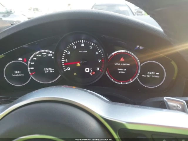 Porsche Cayenne COUPE* BOSE* ПАНОРАМА* ПОДГРЕВ* CARPLAY, снимка 11 - Автомобили и джипове - 53223945