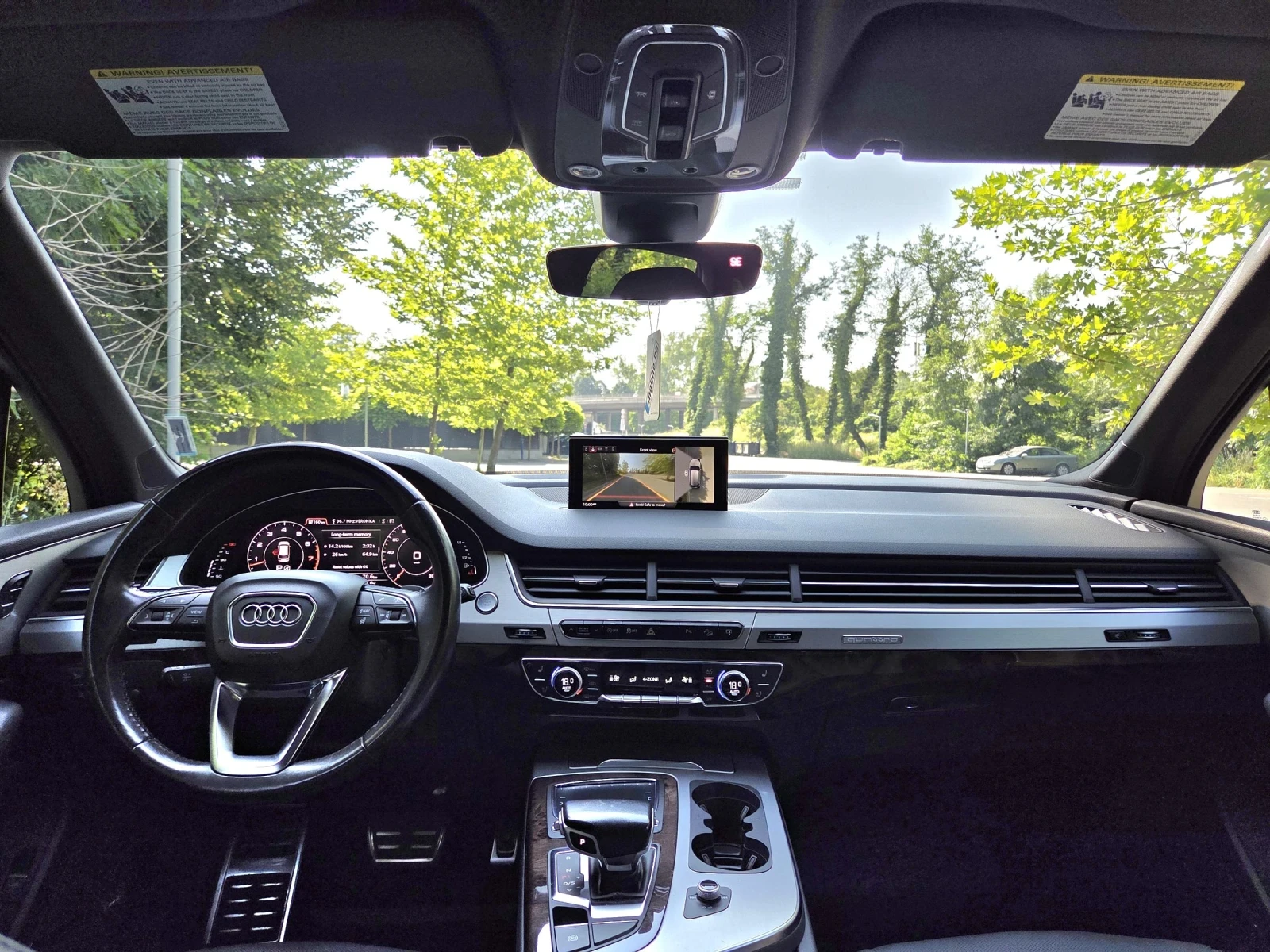 Audi Q7 3.0tfsi, 333hp, Нисък пробег! Уникат! - изображение 9