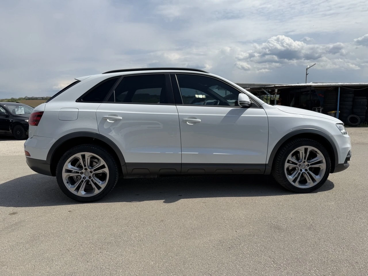 Audi Q3 2.0TDI QUATTRO S-tronic, снимка 7 - Автомобили и джипове - 54268483