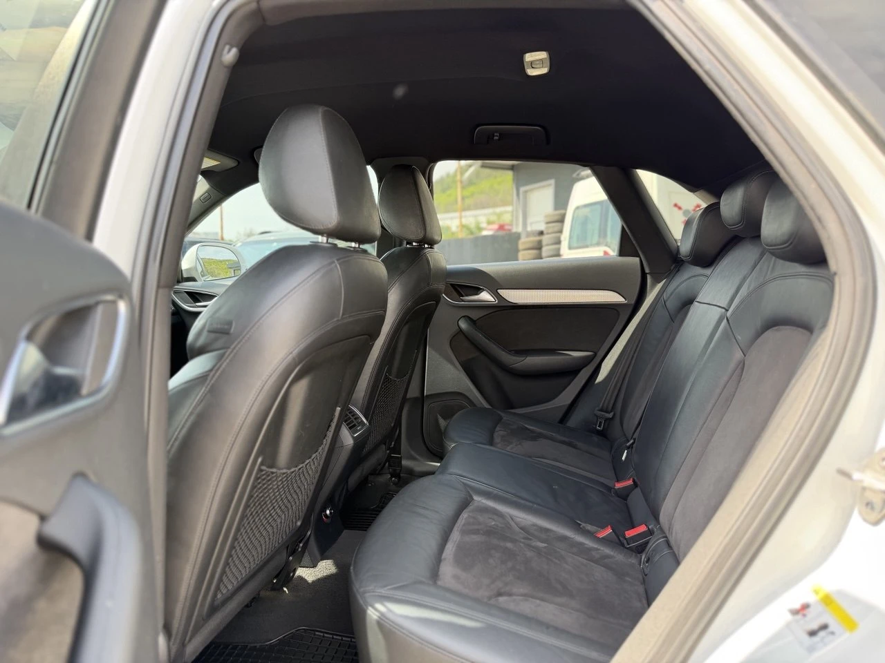 Audi Q3 2.0TDI QUATTRO S-tronic, снимка 11 - Автомобили и джипове - 54268483