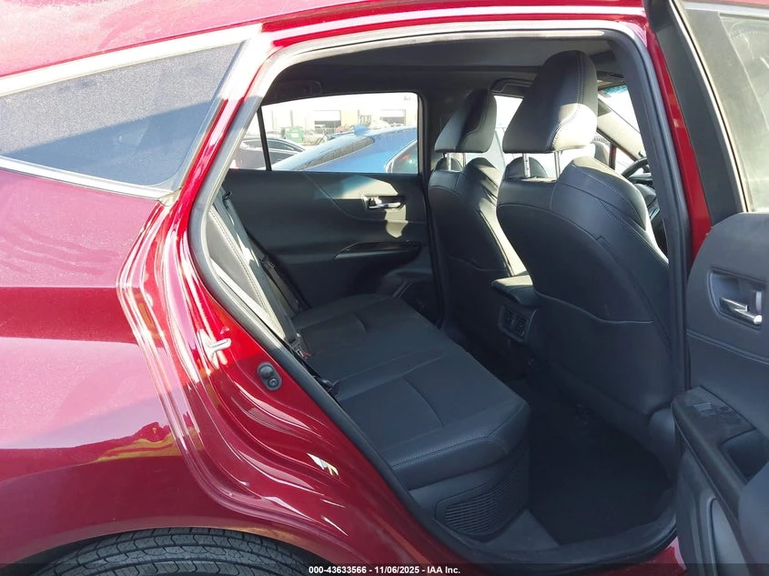 Toyota Venza 2.5l Limited, снимка 8 - Автомобили и джипове - 54359397