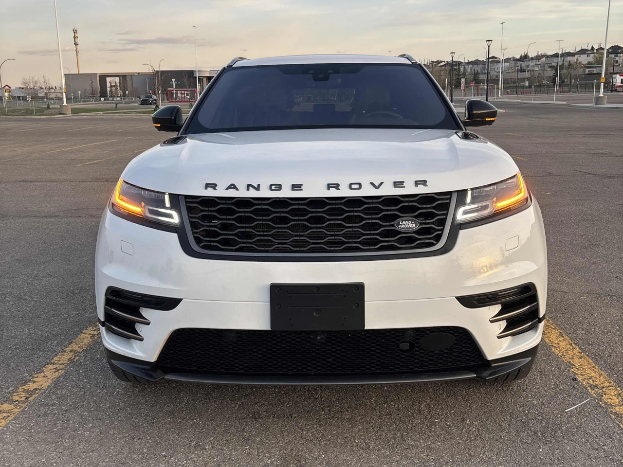 Land Rover Range Rover Velar * R Dynamic SE * CARFAX * ���� �� �� | Mobile.bg � ����������� 4