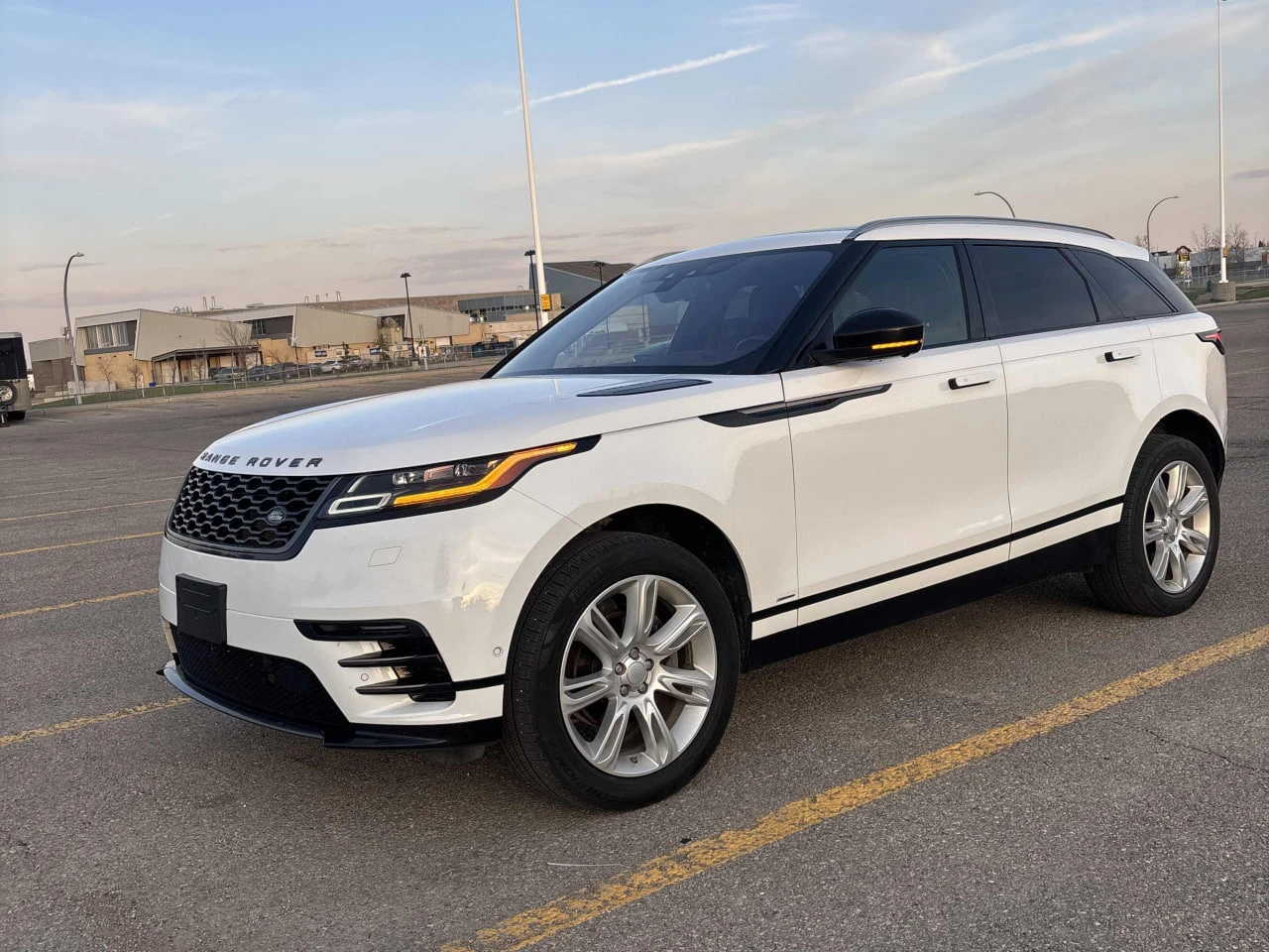 Land Rover Range Rover Velar * R Dynamic SE * CARFAX * ���� �� �� | Mobile.bg � ����������� 1