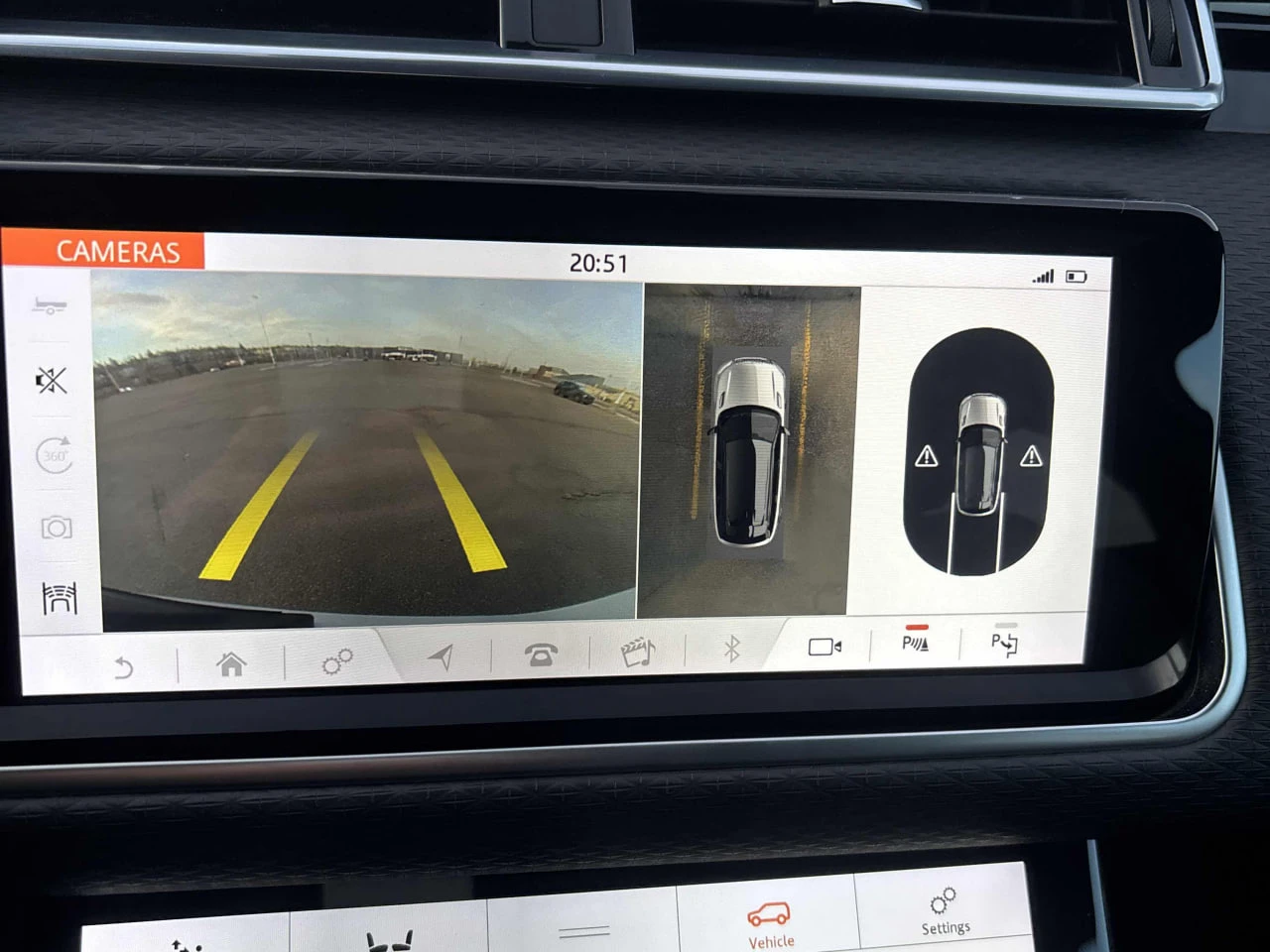Land Rover Range Rover Velar * R Dynamic SE * CARFAX * ���� �� �� | Mobile.bg � ����������� 14