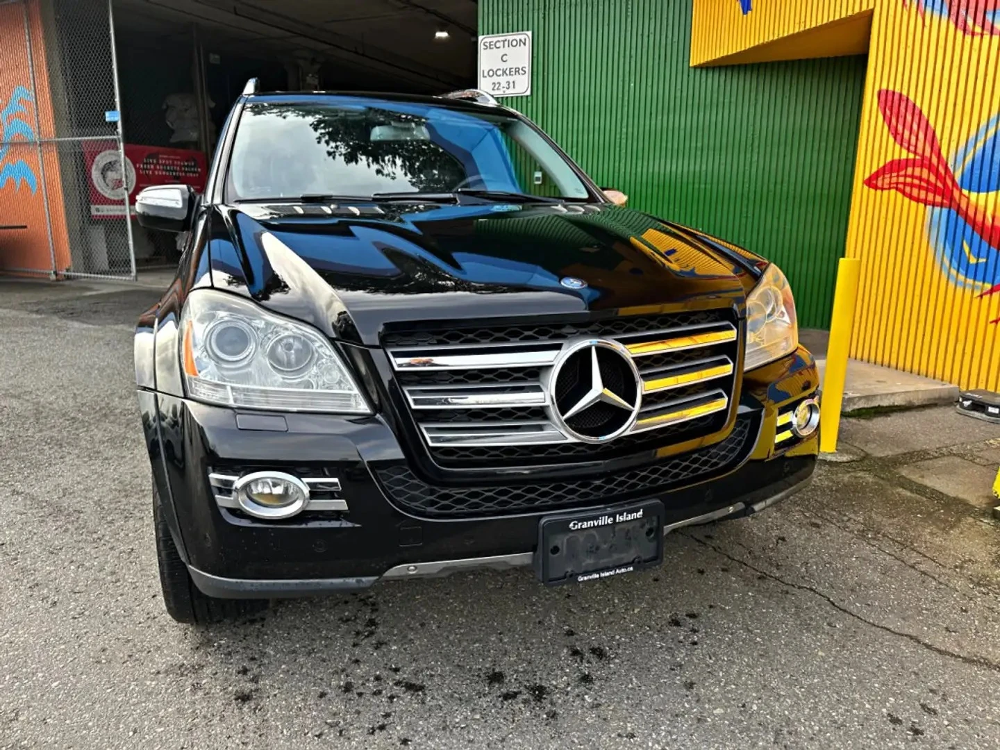 Mercedes-Benz GL 550 ОТ ПРЕДСТАВИТЕЛ* КАМЕРА* ПАМЕТ* ПАНОРАМА* , снимка 11 - Автомобили и джипове - 54810690