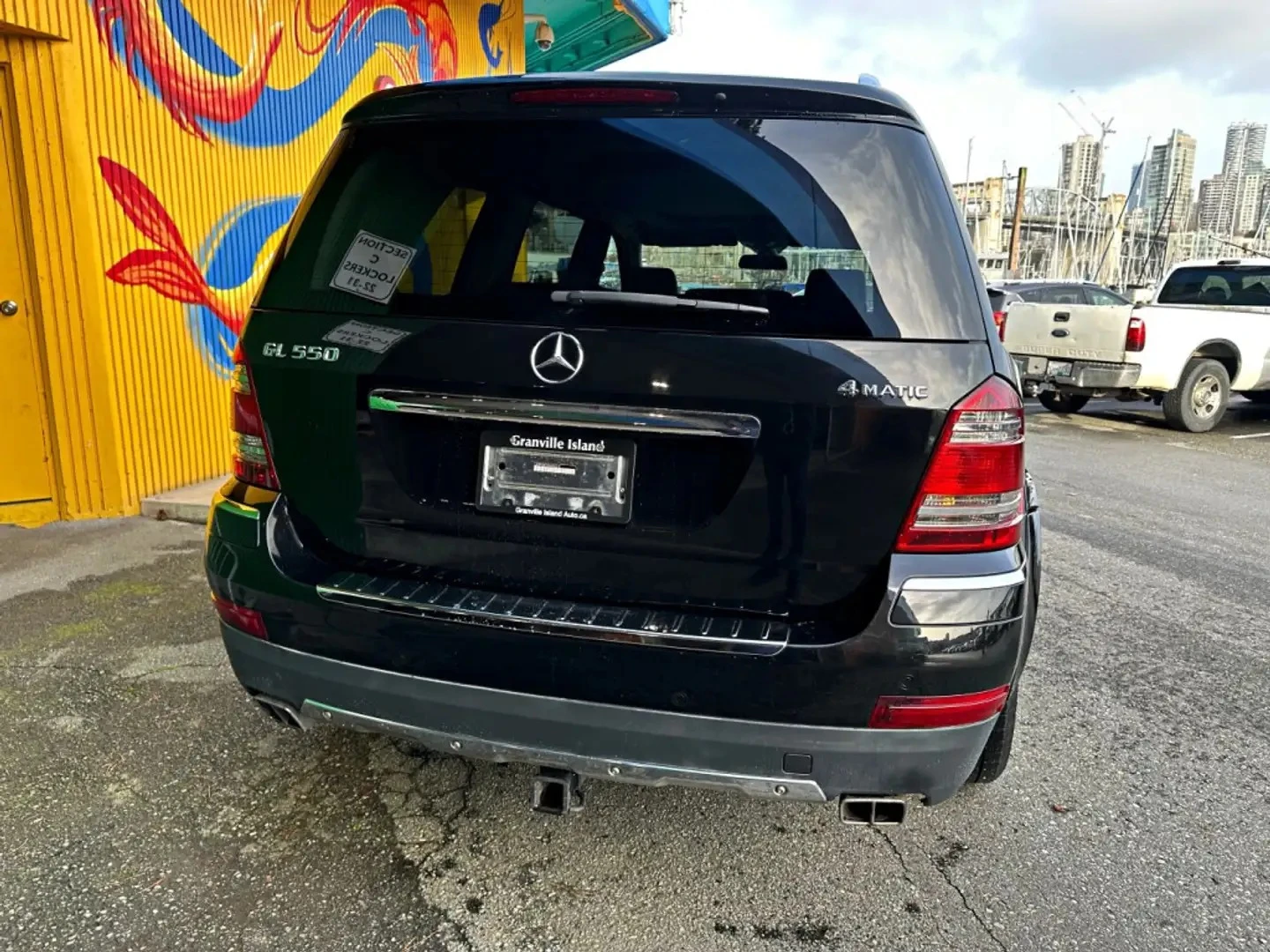 Mercedes-Benz GL 550 ОТ ПРЕДСТАВИТЕЛ* КАМЕРА* ПАМЕТ* ПАНОРАМА* , снимка 13 - Автомобили и джипове - 54810690