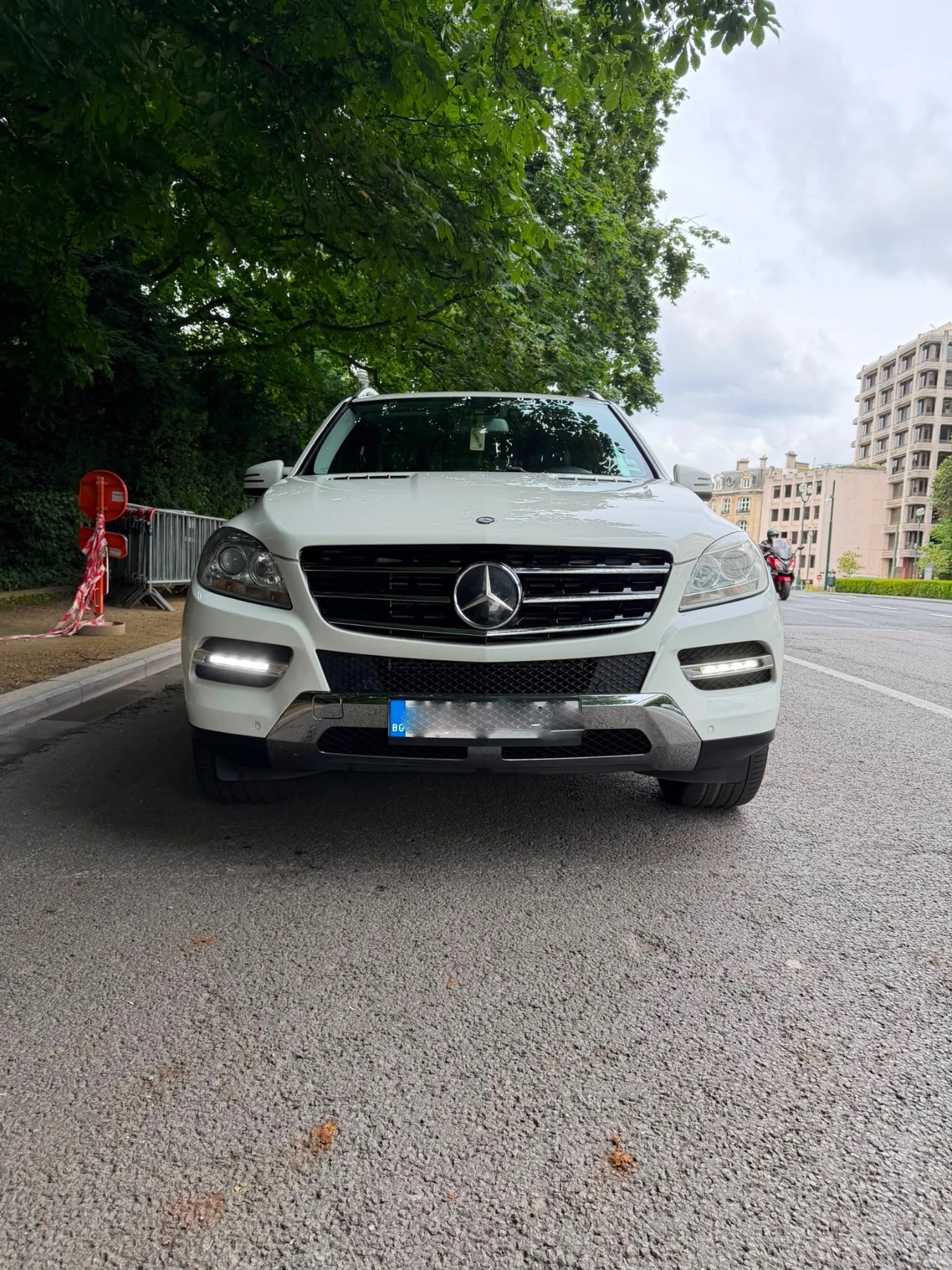 Mercedes-Benz ML 350 Blutec, снимка 2 - Автомобили и джипове - 55376802