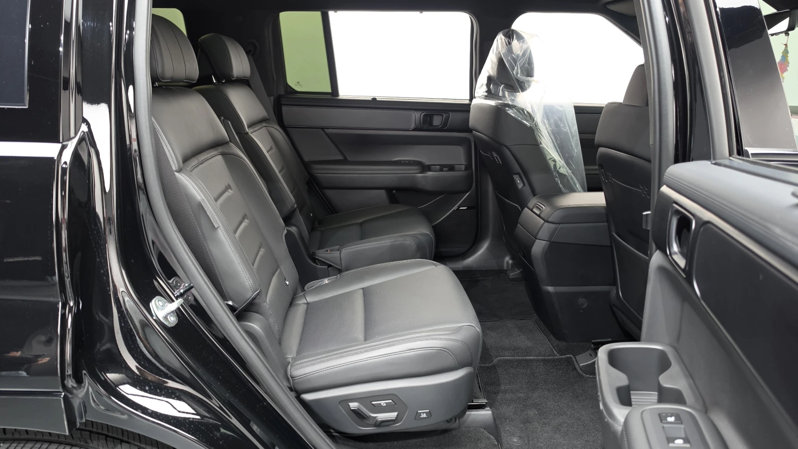Hyundai Santa fe 2.5T Calligraphy* BLIND SPOT* HUD* КРАЙНА ЦЕНА, снимка 11 - Автомобили и джипове - 55594456