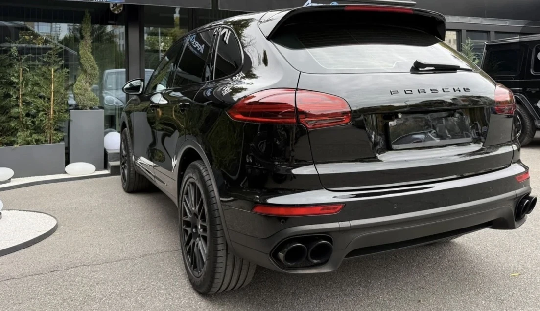 Porsche Cayenne 3.0D, снимка 4 - Автомобили и джипове - 56515696
