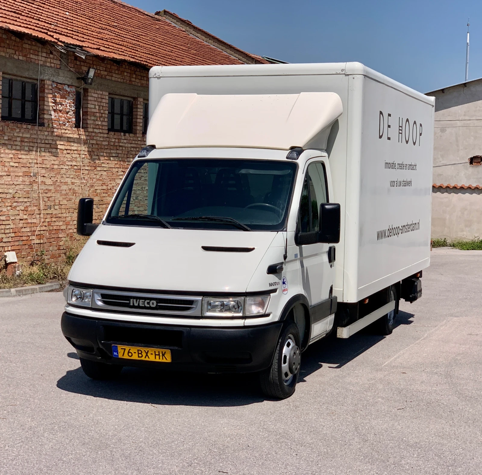 Iveco Daily 3.0* 50c17* 170кс* 4.50м. ДЪЛЖИНА* ПАДАЩ БОРД* N1 - изображение 2