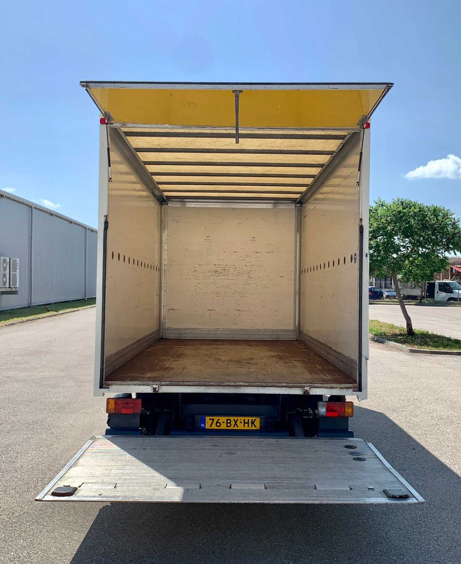 Iveco Daily 3.0* 50c17* 170кс* 4.50м. ДЪЛЖИНА* ПАДАЩ БОРД* N1 - изображение 6