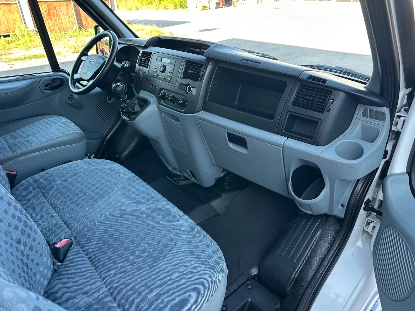 Ford Transit 2.4TDCi Климатик* 4.0м* Италия* , снимка 12 - Бусове и автобуси - 55512633
