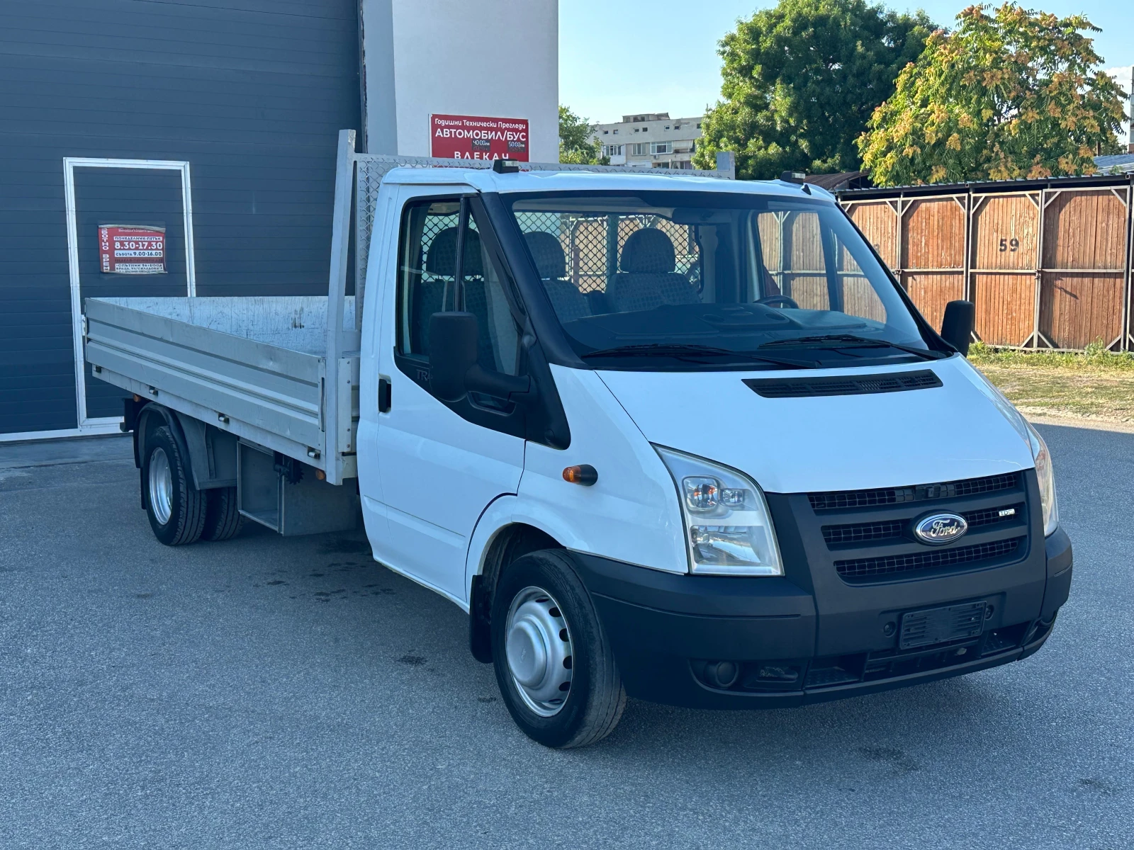 Ford Transit 2.4TDCi Климатик* 4.0м* Италия* , снимка 10 - Бусове и автобуси - 55512633
