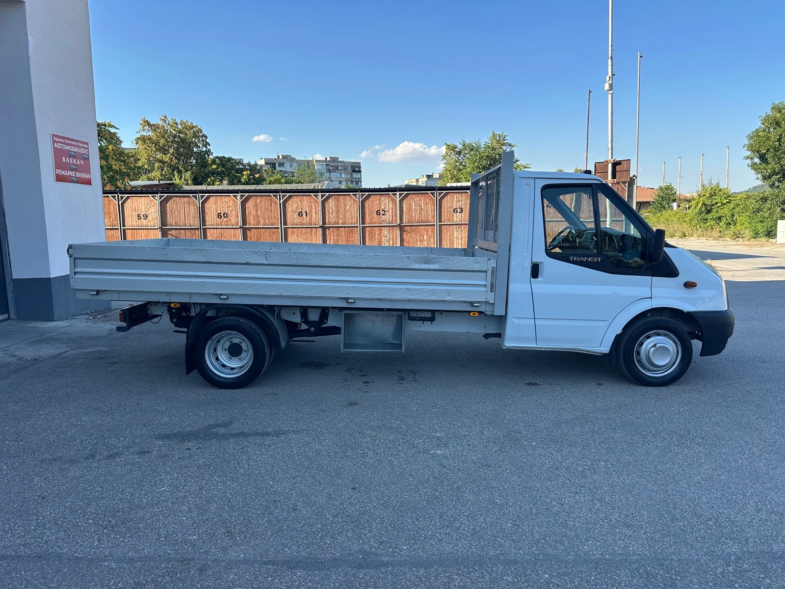 Ford Transit 2.4TDCi Климатик* 4.0м* Италия* , снимка 8 - Бусове и автобуси - 55512633