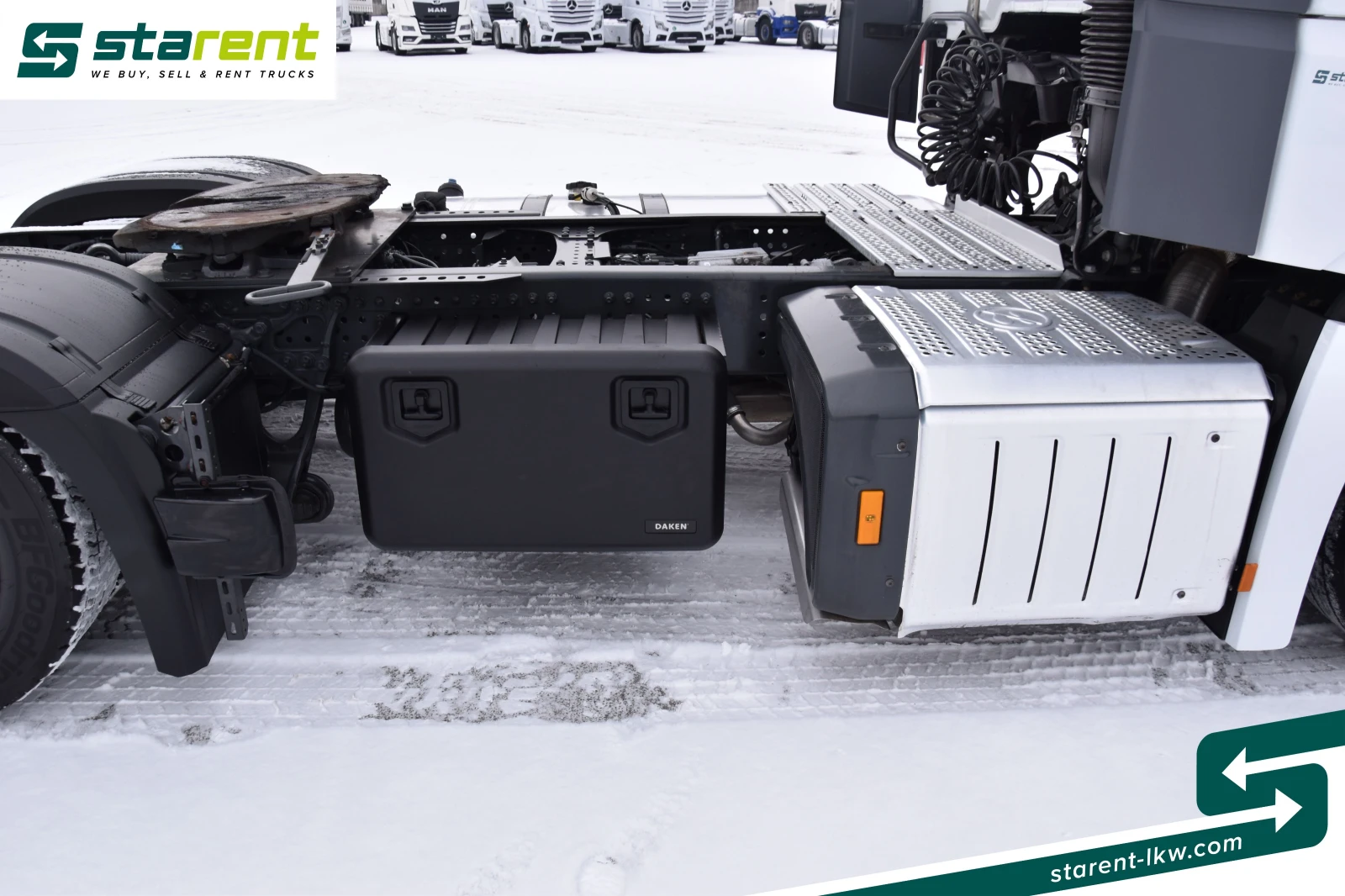 Mercedes-Benz Actros SZM26001 - изображение 10