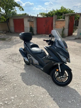  Kymco AK 550