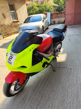 Обява за продажба на Suzuki Gsxr . ~5 000 лв. - изображение 1