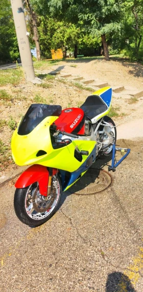 Обява за продажба на Suzuki Gsxr . ~5 000 лв. - изображение 1