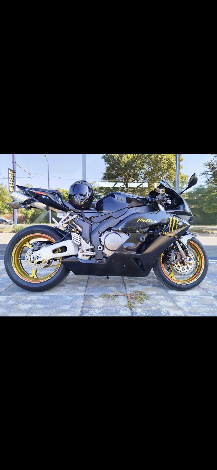 Honda Cbr 1000RR Fireblade