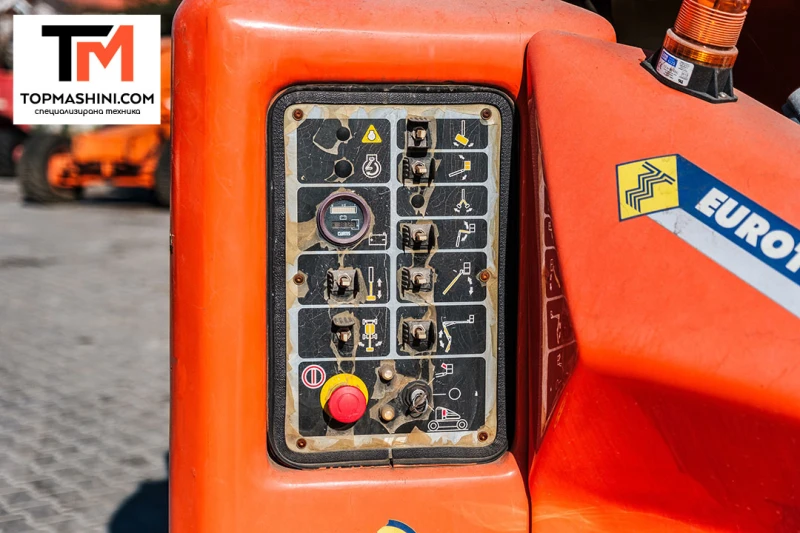 Автовишка Друга марка JLG E450AJ, снимка 8 - Индустриална техника - 52719000