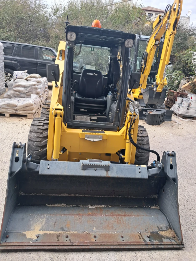 Мини челни товарачи Komatsu, снимка 5 - Индустриална техника - 53023255