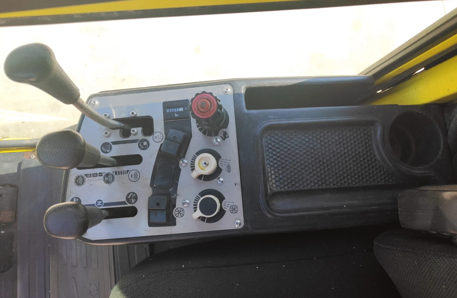 Други специализирани машини Kubota  - изображение 9