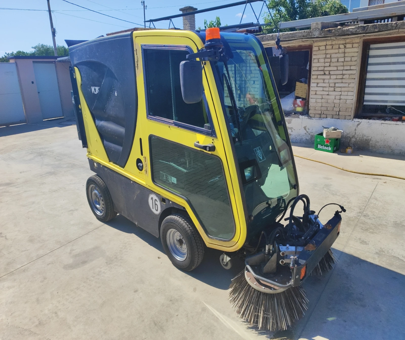 Други специализирани машини Kubota  - изображение 2