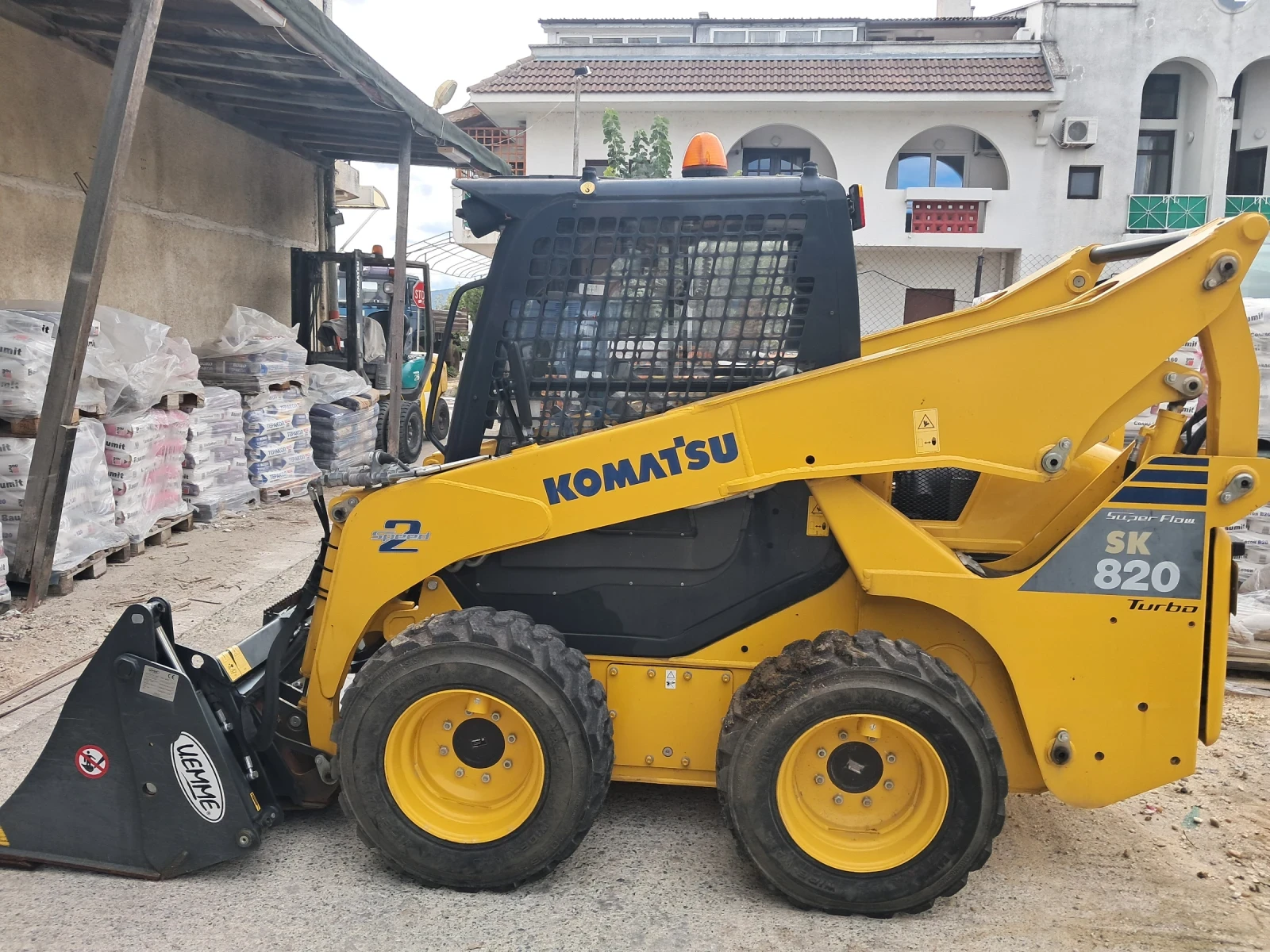 ���� ����� �������� Komatsu | Mobile.bg � ����������� 2