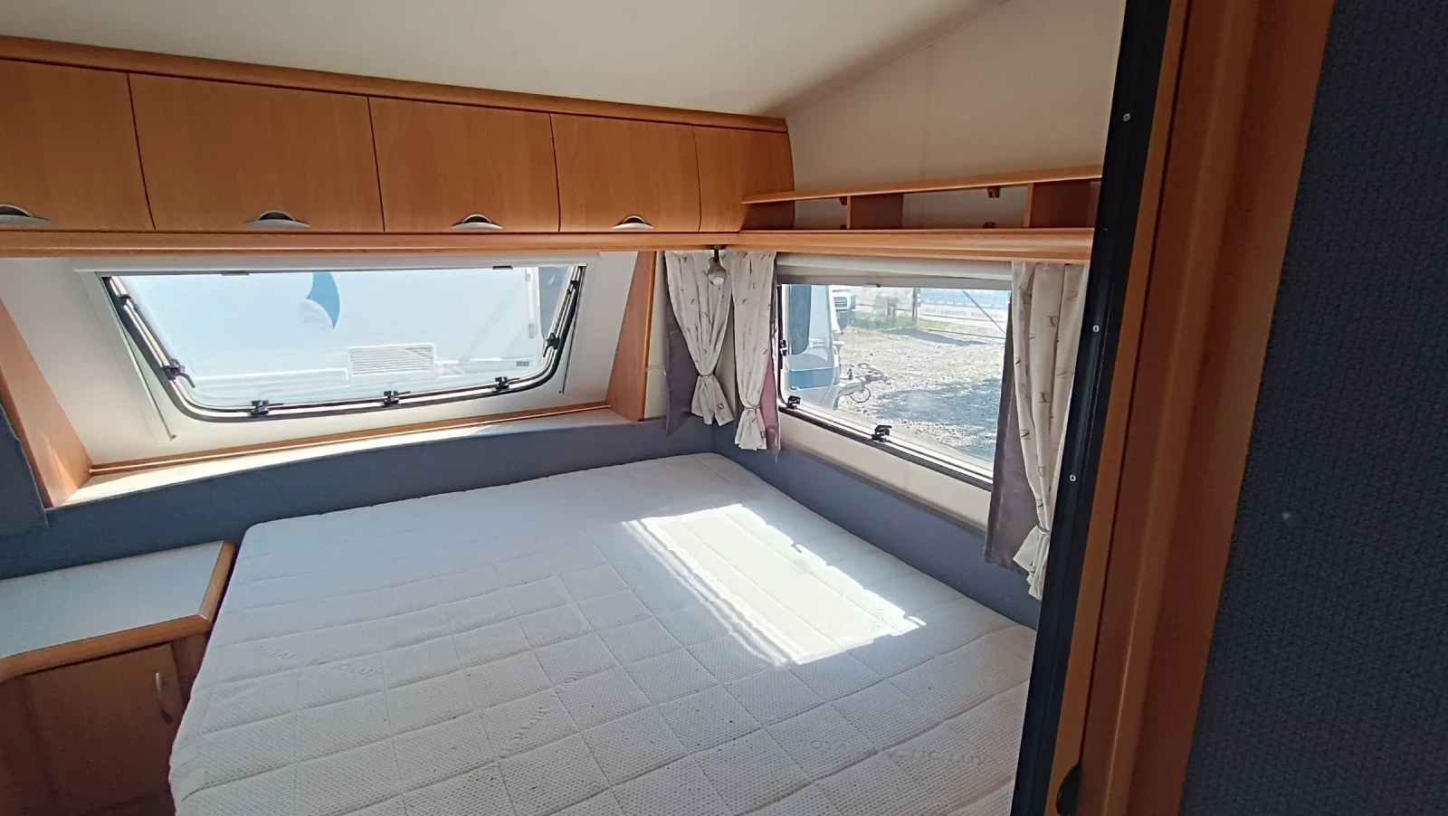 Каравана Hobby Excellent Easy 590 - изображение 5
