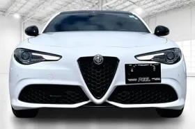 Alfa Romeo Giulia Q4 / CARFAX, снимка 2
