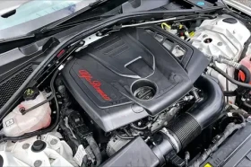 Alfa Romeo Giulia Q4 / CARFAX, снимка 15