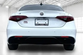 Alfa Romeo Giulia Q4 / CARFAX, снимка 4