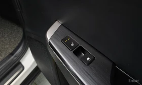 Kia EV6 EARTH* LONG RANGE* 4WD* КОЖА* НАВИ* ОБДУХВАНЕ* ПОД - 29900 € / 58479.32 лв. - 46010952 16