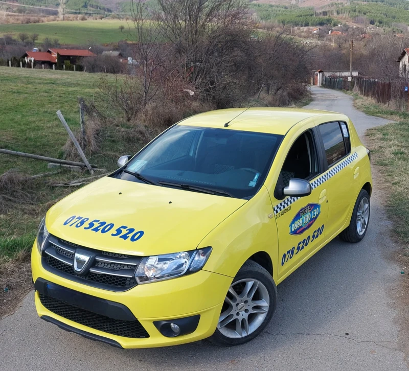 Dacia Sandero LPG , пълен ел. пакет, парктроник., снимка 1 - Автомобили и джипове - 47151661