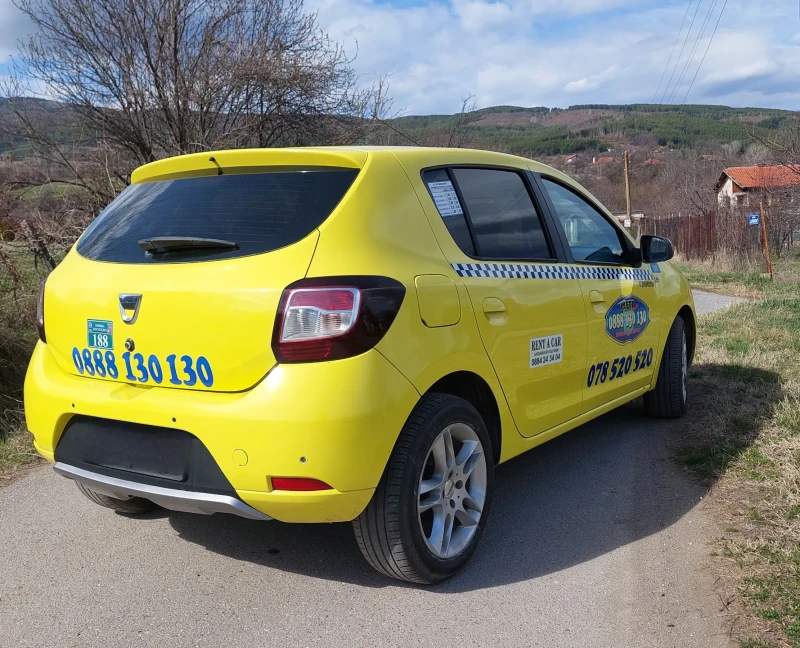 Dacia Sandero LPG , пълен ел. пакет, парктроник., снимка 4 - Автомобили и джипове - 47151661