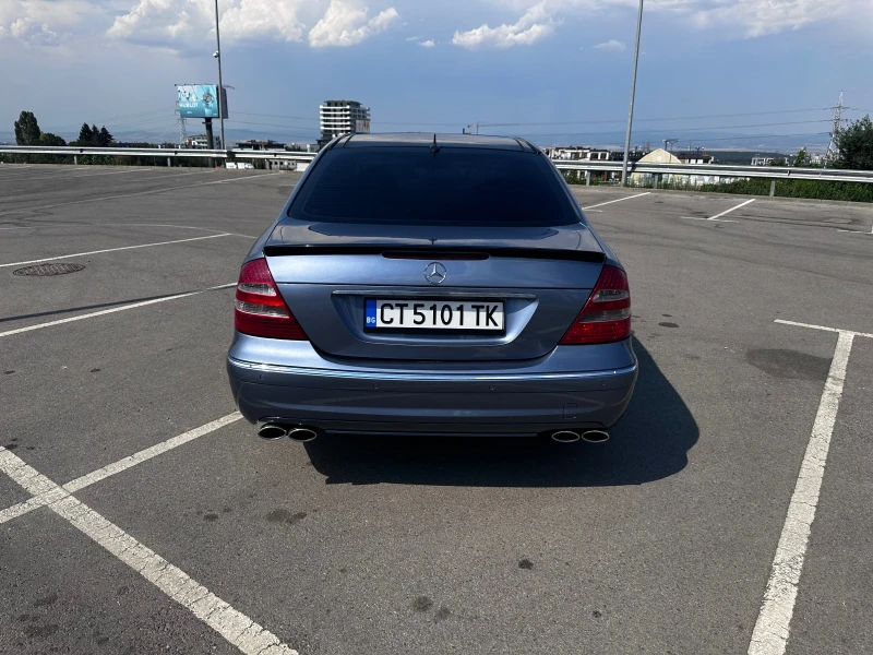 Mercedes-Benz E 500, снимка 6 - Автомобили и джипове - 47165512