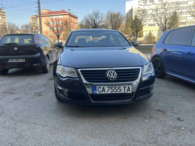 VW Passat 2.0 Tdi, снимка 3 - Автомобили и джипове - 49033904